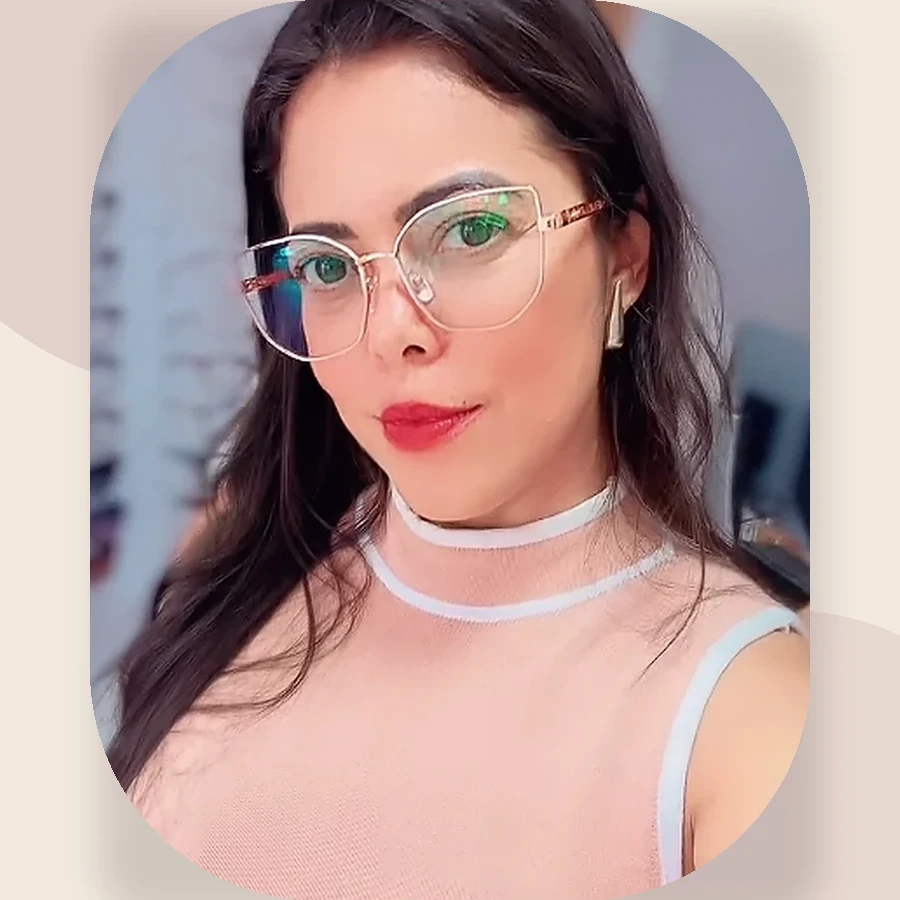 Modelo Luna, óculos de grau feminino